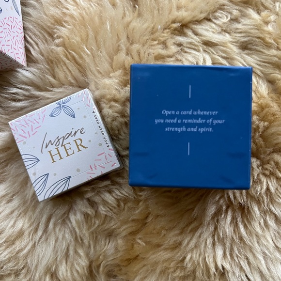 NWT Inspirational Messages Bundle - Picture 12 of 14
